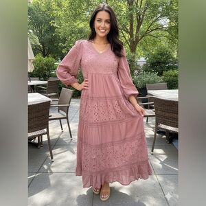 NWT - Listicle Stunning Eyelet Lace Tiered Midi Dress - Dusty Rose/Mauve Sz L